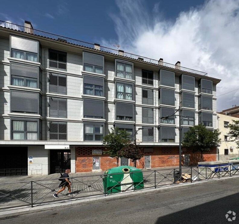 Immeuble residentiel dans Arganda del Rey, Madrid à vendre Photo intérieure- Image 1 de 2