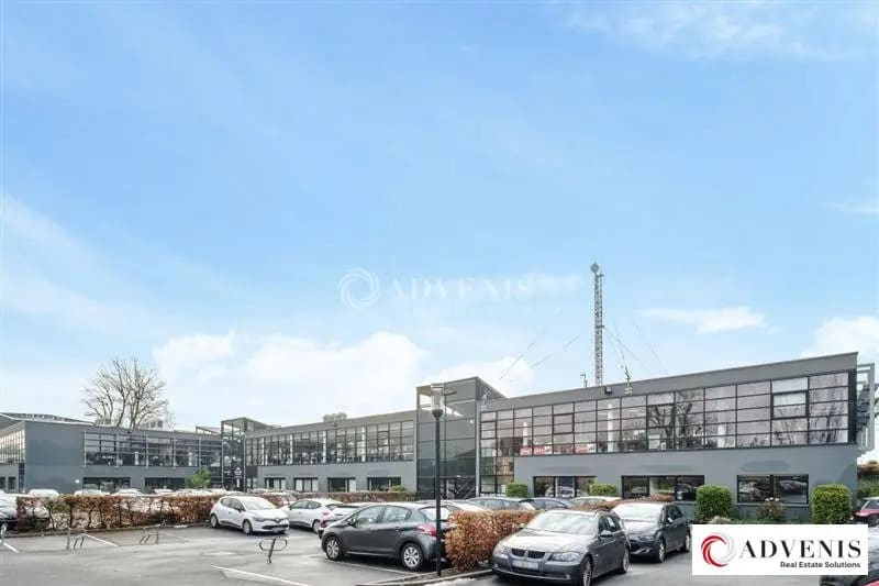 Office in VILLENEUVE-D'ASCQ for lease Building Photo- Image 1 of 7