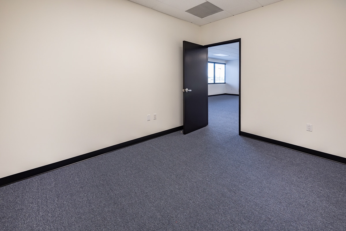 11099 S La Cienega Blvd, Los Angeles, CA for lease Interior Photo- Image 1 of 8