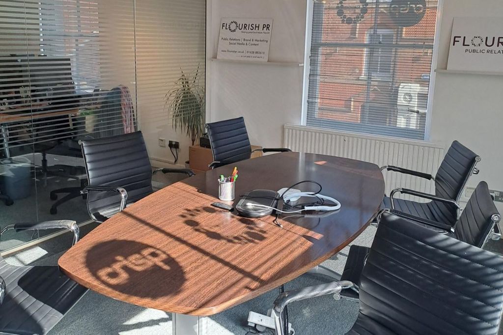 55 High St, Marlow à louer Photo intérieure- Image 1 de 4