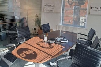 55 High St, Marlow à louer Photo intérieure- Image 1 de 4