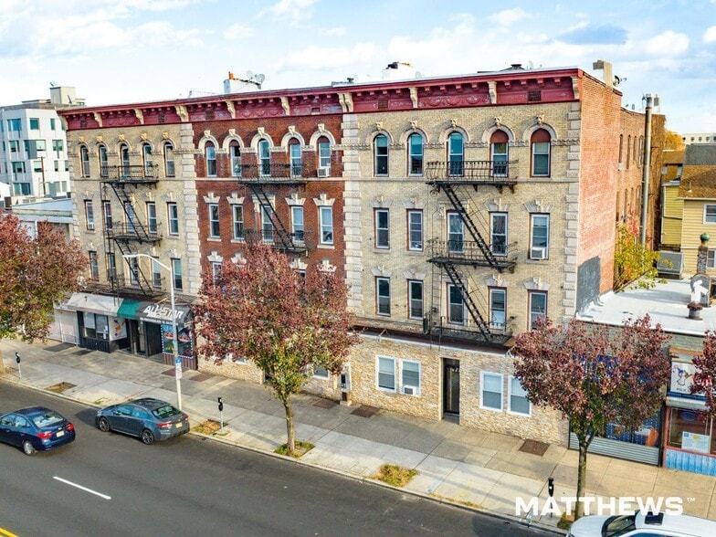 548 Avenue C, Bayonne, NJ for sale - Building Photo - Image 2 of 6
