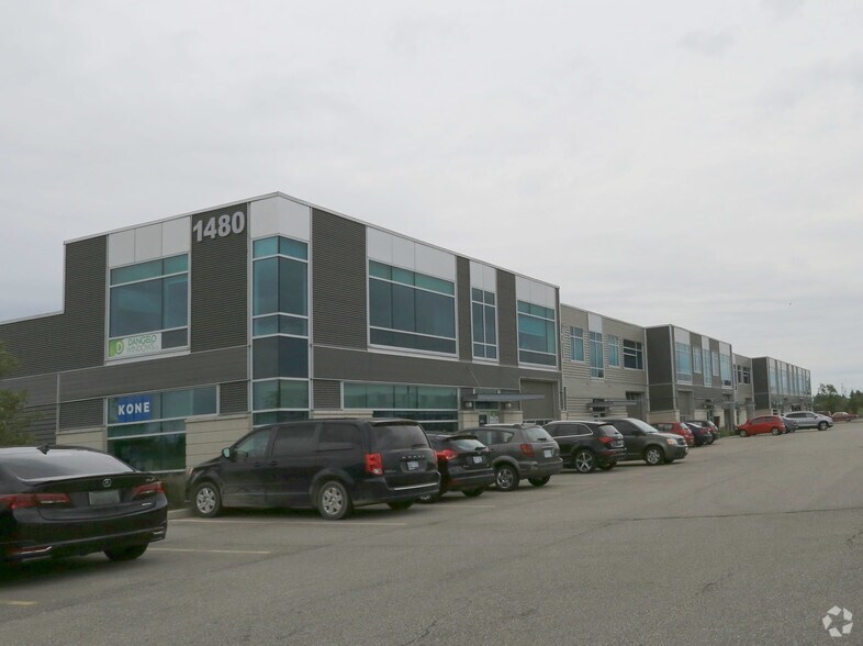 1480 Sandhill Dr, Hamilton, ON for sale - Primary Photo - Image 1 of 1