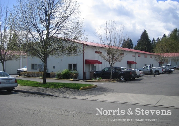 15615 SW 74th Ave, Tigard, OR for lease - Building Photo - Image 1 of 17