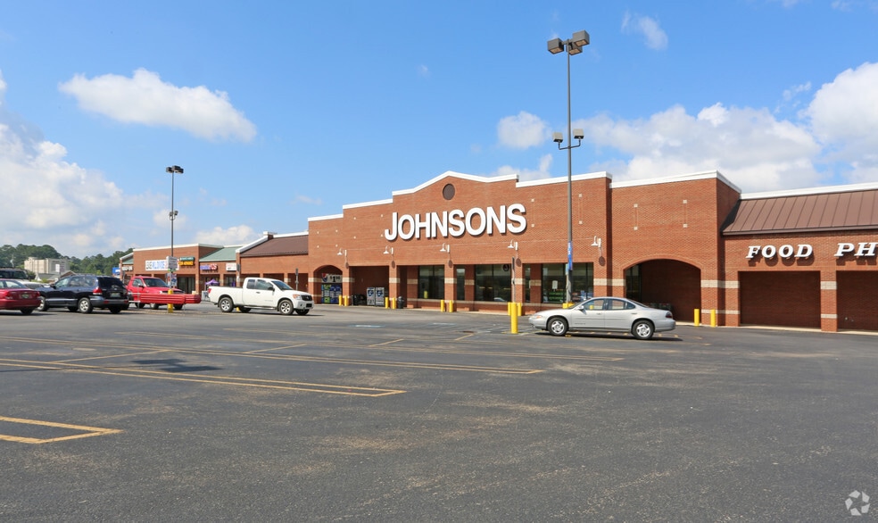 815 Pelham Rd S, Jacksonville, AL for lease - Building Photo - Image 1 of 3
