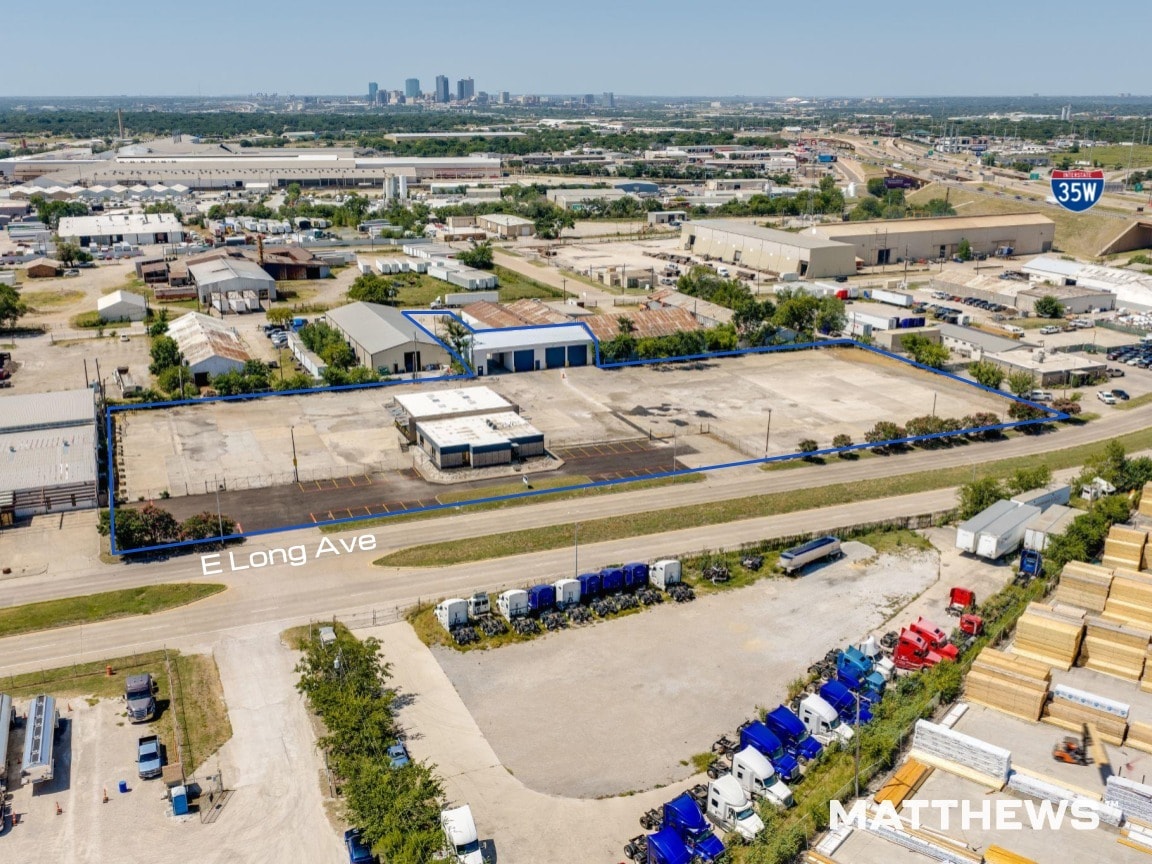 2560 E Long Ave, Fort Worth, TX for lease Building Photo- Image 1 of 11