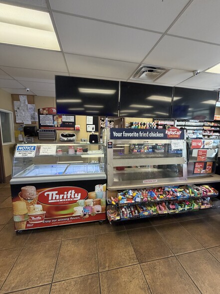 6290 Mission Blvd, Jurupa Valley, CA for sale - Building Photo - Image 3 of 11