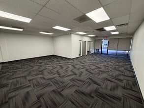 2425 W 12th St, Tempe, AZ à louer Photo intérieure- Image 2 de 10