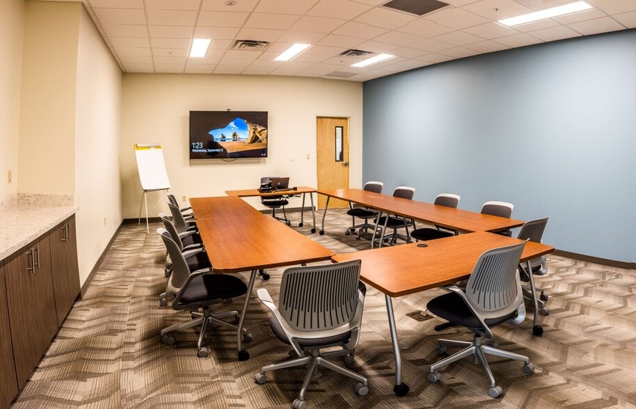 14189 NW 129th Way, Alachua, FL à louer - Photo intérieure - Image 3 de 11