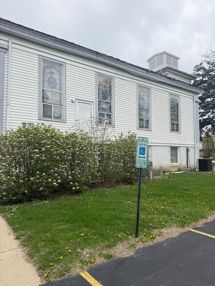 15109 S Dillman St, Plainfield, IL à vendre - Photo du bâtiment - Image 2 de 48