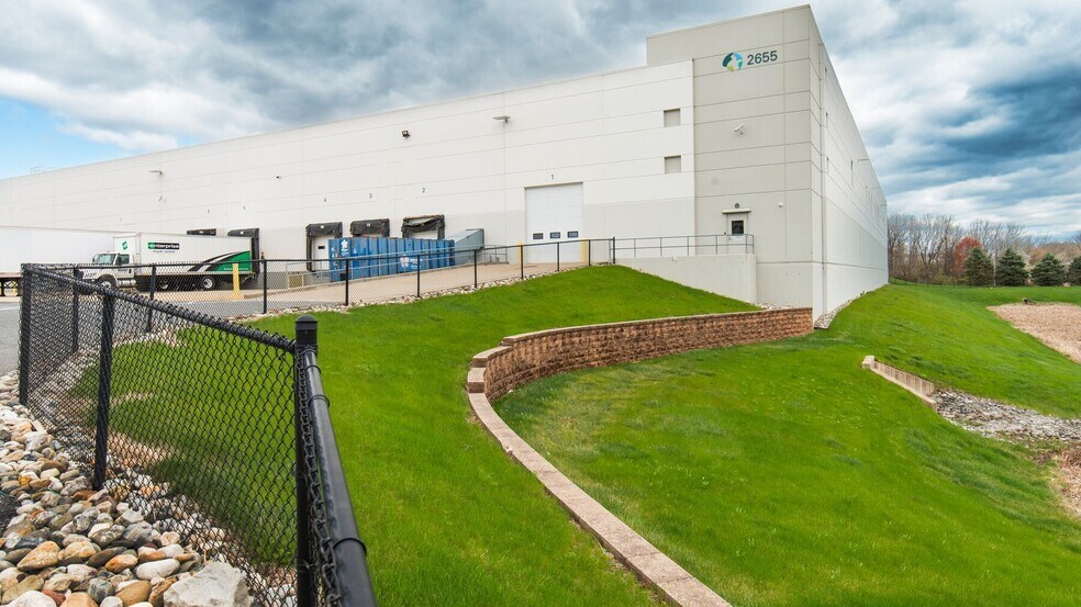 2655 Brodhead Rd, Bethlehem, PA à louer - Photo du bâtiment - Image 3 de 5