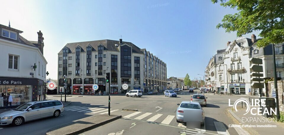 Commerce de détail dans Nantes à louer - Photo du bâtiment - Image 3 de 3