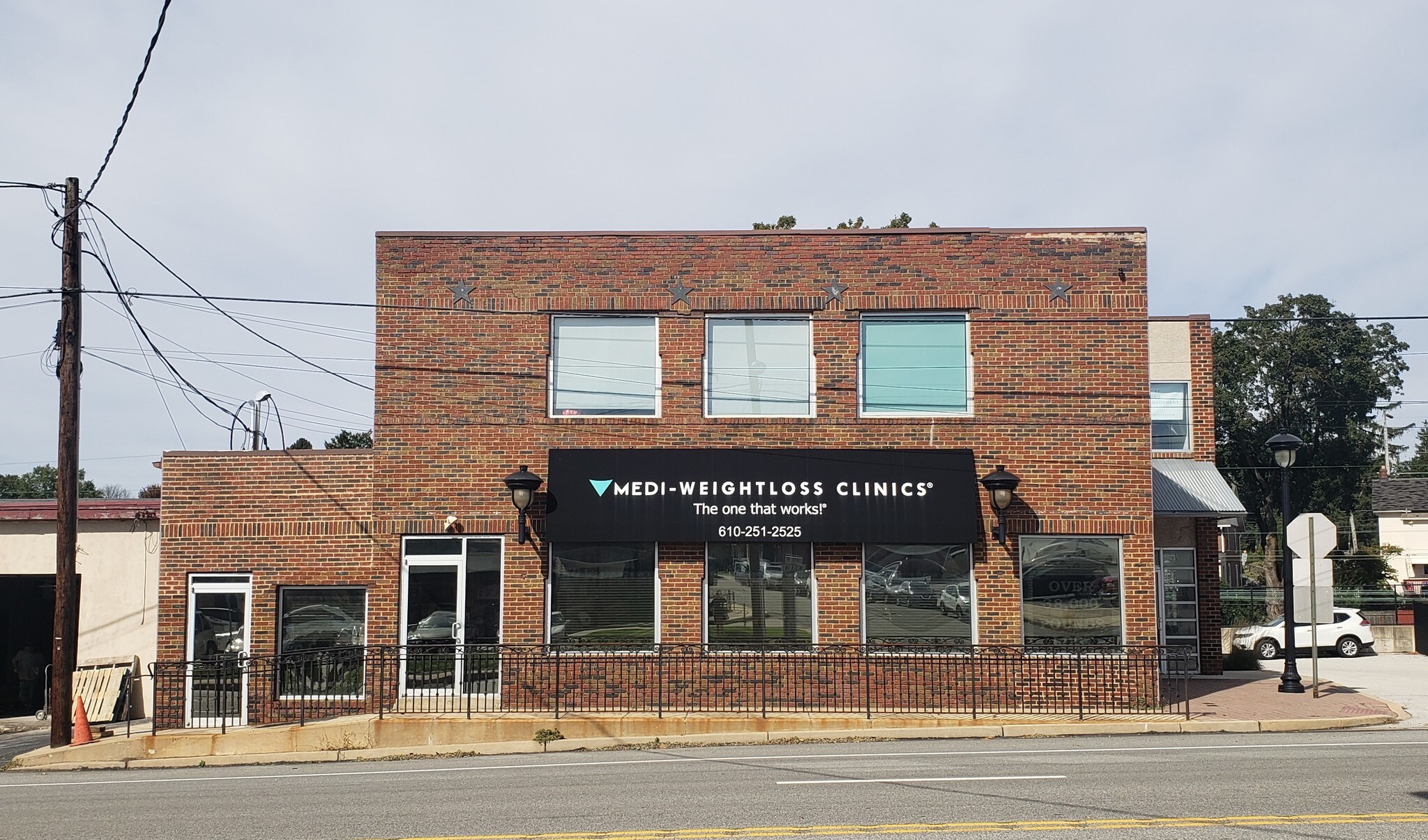 901 Lancaster Ave, Berwyn, PA à louer Photo du bâtiment- Image 1 de 3