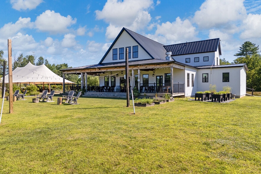 10 Leeds Junction Rd, Leeds, ME à vendre - Photo du bâtiment - Image 2 de 81