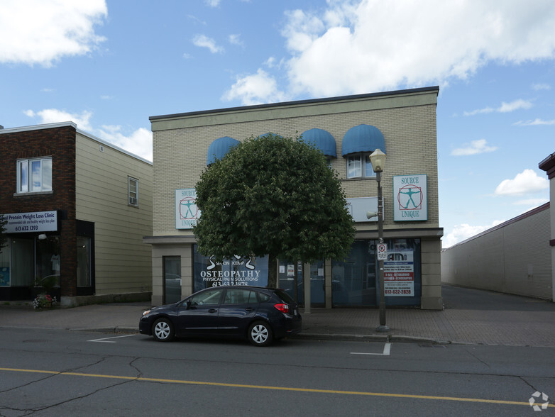 219 Main St E, Hawkesbury, ON for lease - Building Photo - Image 3 of 3