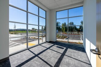 14201 40th Dr NE, Marysville, WA à louer Photo intérieure- Image 2 de 3