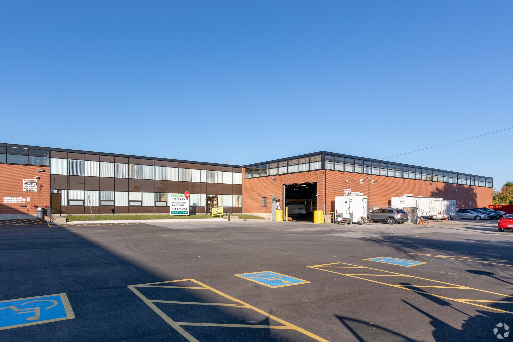 75-77 Fima Cres, Toronto, ON à vendre Photo principale- Image 1 de 1