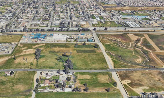 1120 E 1st St, Beaumont, CA for sale - Aerial - Image 2 of 5