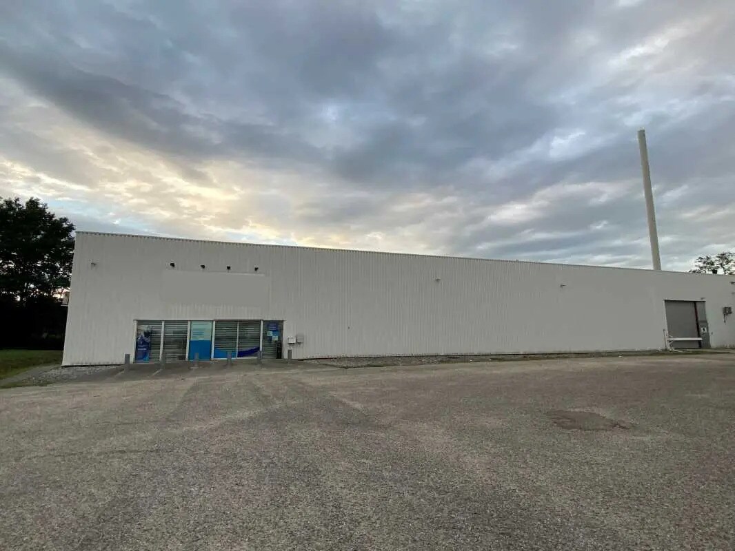 Avenue Gustave Eiffel, Pessac for lease Building Photo- Image 1 of 15