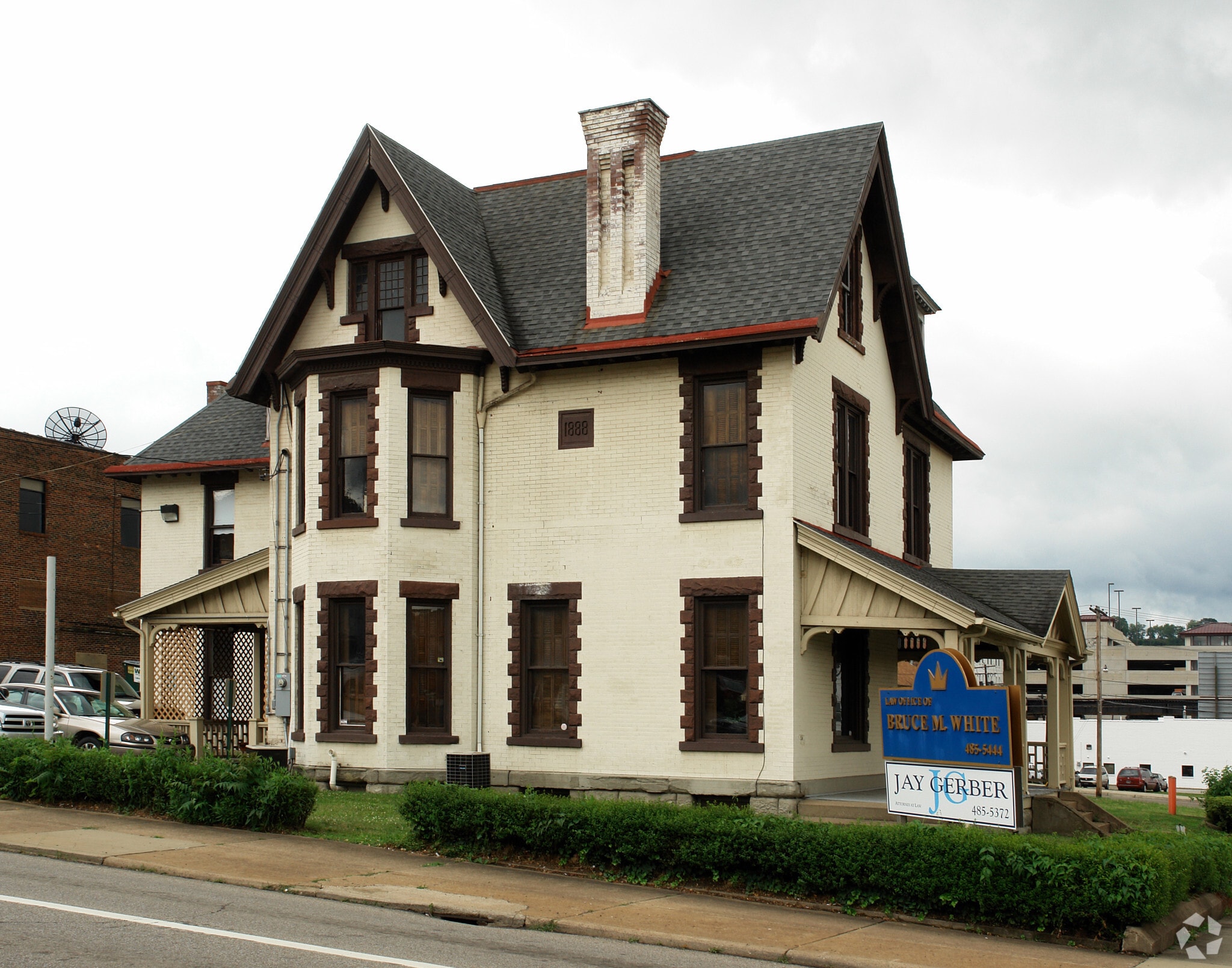 720 Juliana St, Parkersburg, WV for sale Primary Photo- Image 1 of 17