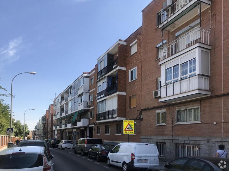 Calle Alfredo Aleix, 36, Madrid, Madrid à vendre - Photo du bâtiment - Image 3 de 3