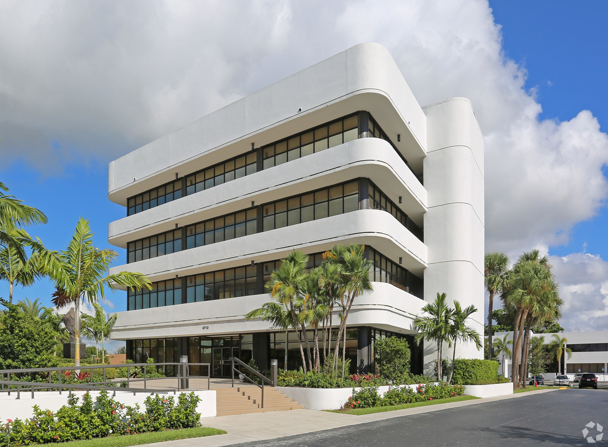 4710 NW 2nd Ave, Boca Raton, FL for lease Building Photo- Image 1 of 2