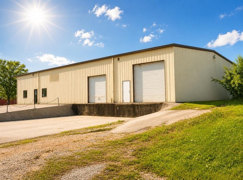 27 Brians Way, Somerset, KY for lease - Building Photo - Image 2 of 13