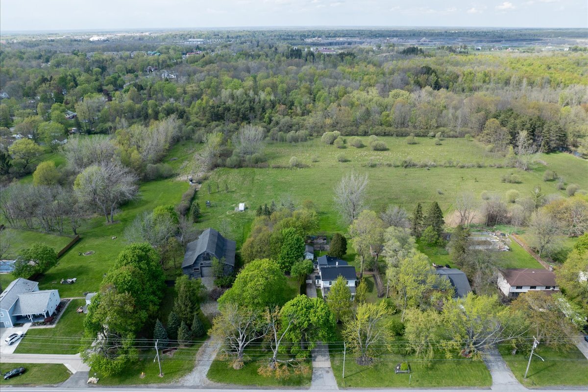 Harris Hill Rd, Lancaster, NY for sale Primary Photo- Image 1 of 18