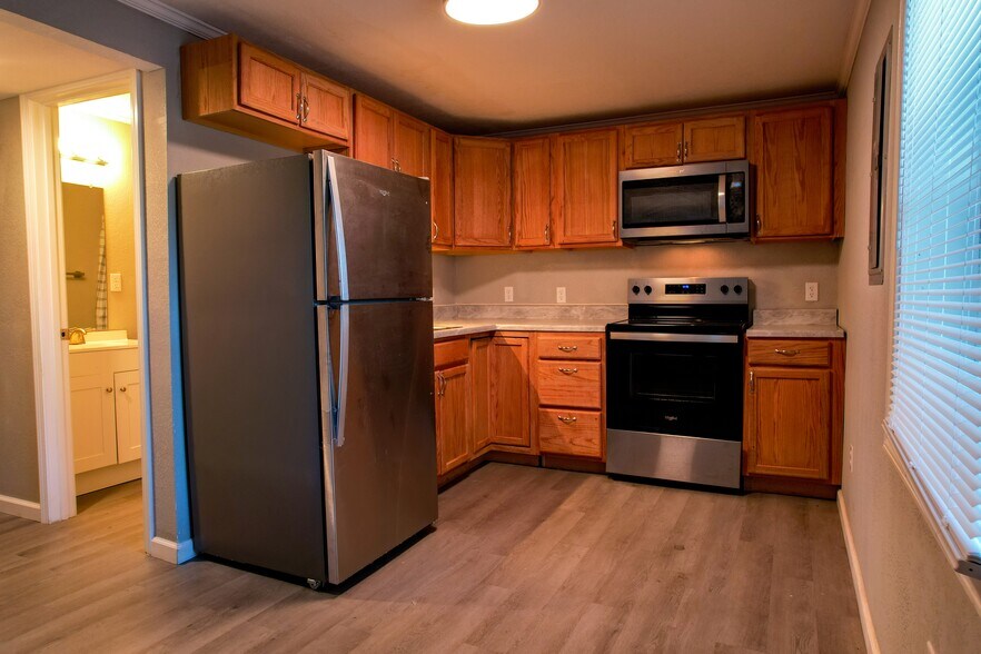 2465 Benton Young Rd, Cookeville, TN à vendre - Photo du bâtiment - Image 2 de 54