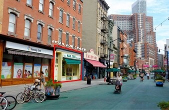 154-158 Newark Ave, Jersey City, NJ for lease Building Photo- Image 1 of 7
