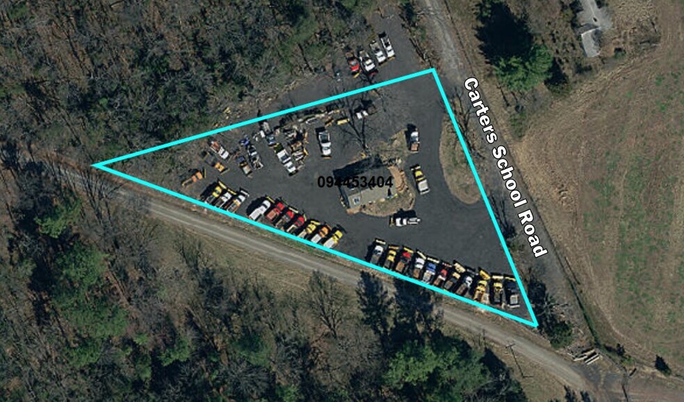 24095 Carters School Rd, Sterling, VA for lease - Building Photo - Image 2 of 4