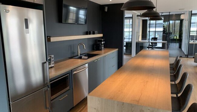 More details for 222 Rue Hériot, Drummondville, QC - Coworking for Lease