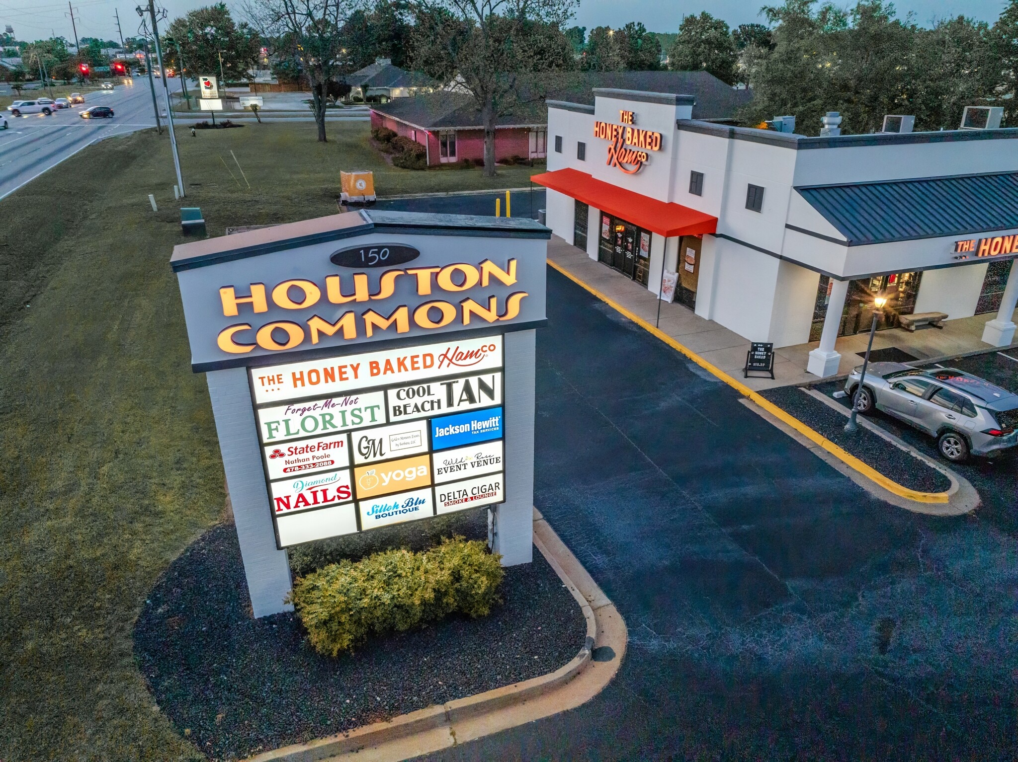 150 S Houston Lake Rd, Warner Robins, GA à louer Aérien- Image 1 de 4