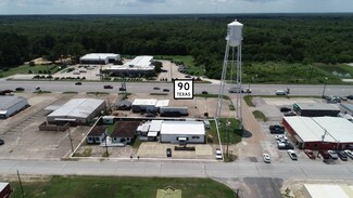 Plus de détails pour 2200 Dr Martin Luther King Jr Dr, Liberty, TX - Commerce de détail à vendre