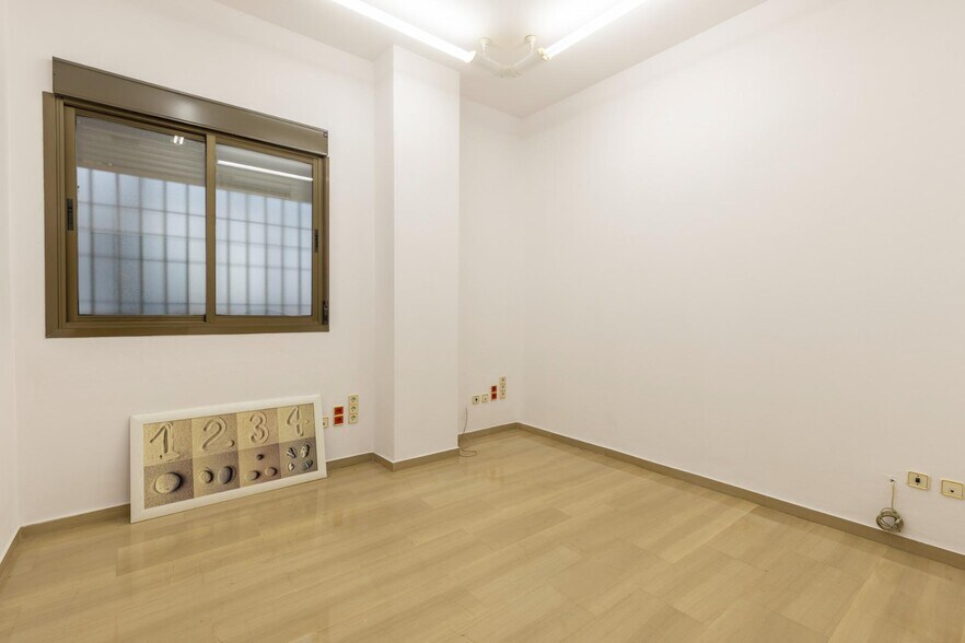 Calle Ángel Ganivet, 13, Granada, Granada for sale - Building Photo - Image 1 of 50