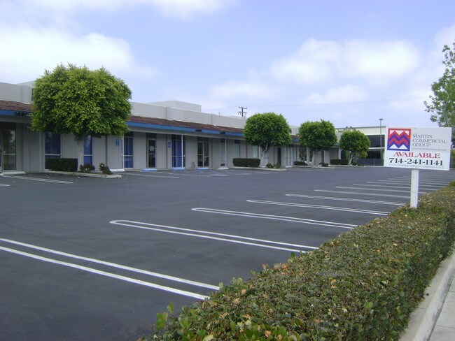 More details for 2217-2231 S Grand Ave, Santa Ana, CA - Industrial for Lease