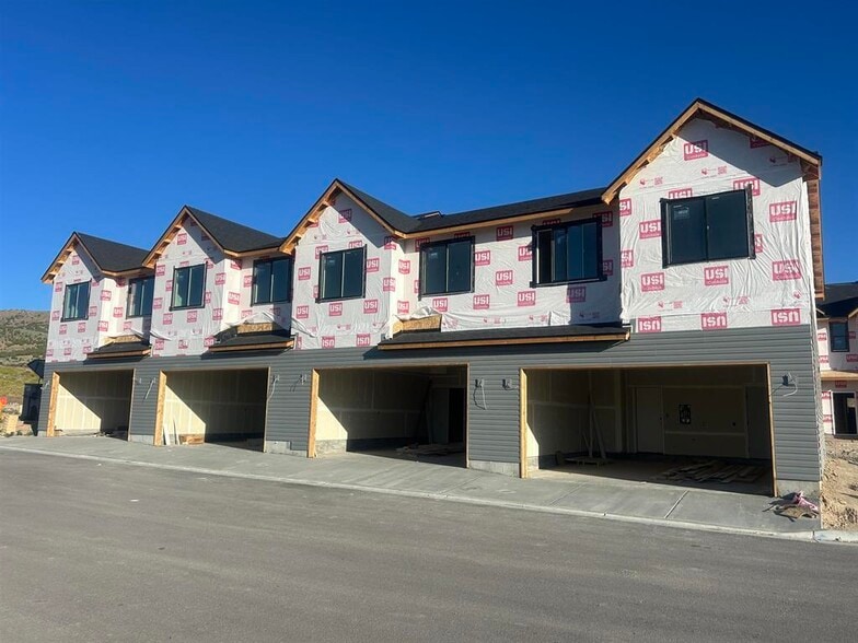 110 Ridges, Pocatello, ID for sale - Building Photo - Image 2 of 4