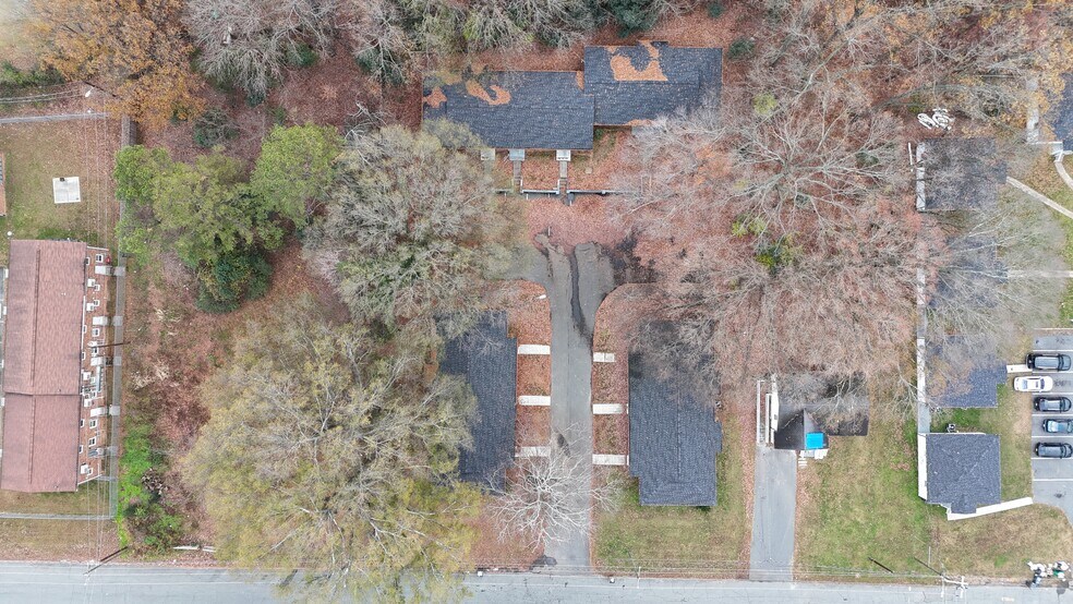 2427 Carmine St, Charlotte, NC à vendre - Photo principale - Image 1 de 30