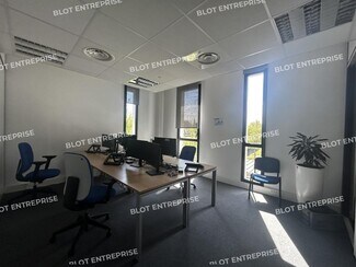 Plus de détails pour Bureau à louer