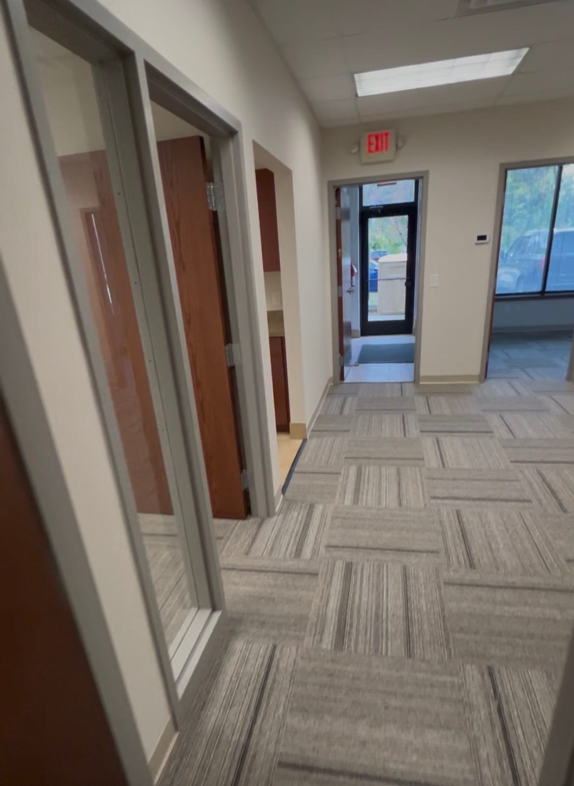 2144 S State St, Ann Arbor, MI à louer Photo du bâtiment- Image 1 de 2