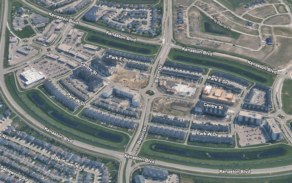 275 Centre St, Winnipeg, MB for sale - Aerial - Image 2 of 7