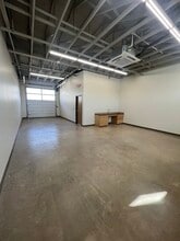 4480 Alpha Rd, Dallas, TX à louer Photo intérieure- Image 1 de 2