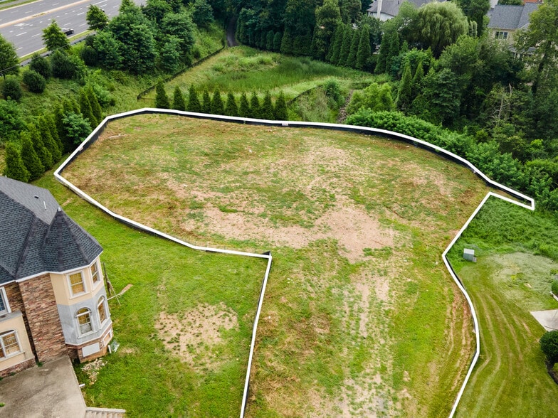 11703 Sugarland rd, Herndon, VA for sale - Aerial - Image 3 of 7