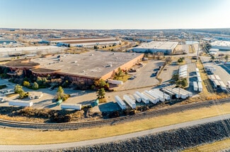 Plus de détails pour 1 Corporate Woods Dr, Bridgeton, MO - Industriel à louer