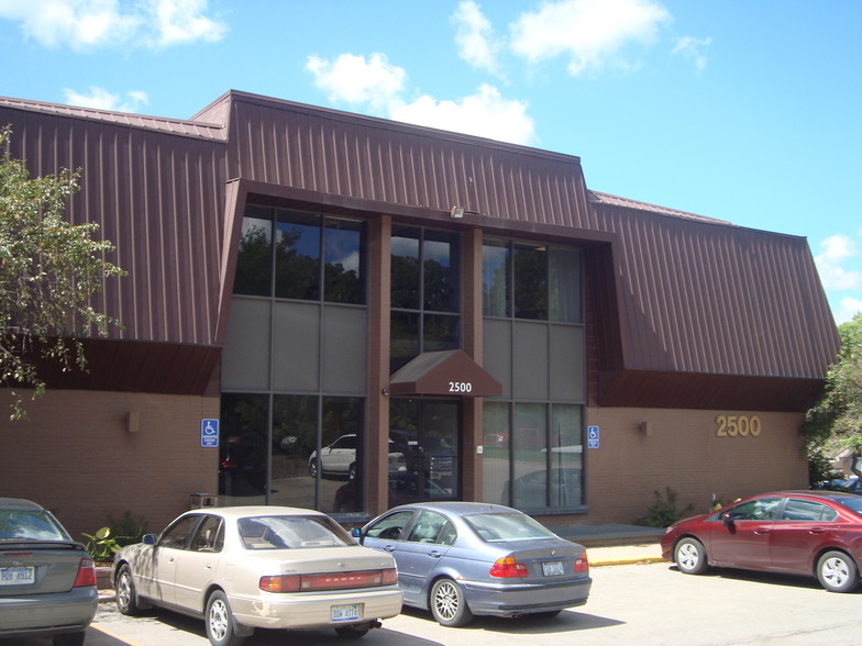 2500 Packard Rd, Ann Arbor, MI for lease - Primary Photo - Image 1 of 11