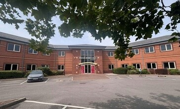 Rivermead Ct, Kenn à louer Photo du bâtiment- Image 1 de 3