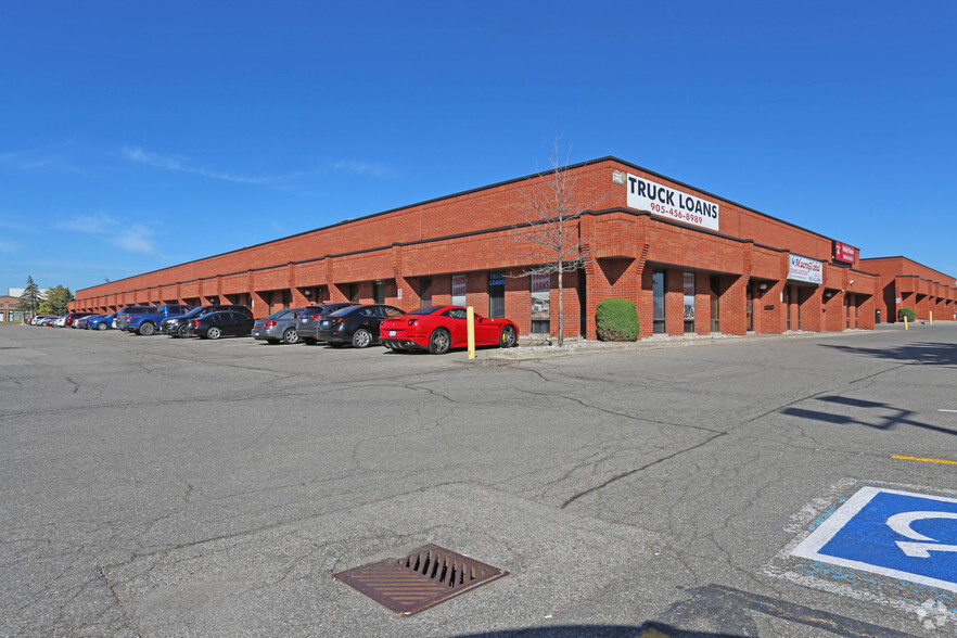 180 Wilkinson Rd, Brampton, ON for lease - Primary Photo - Image 1 of 4