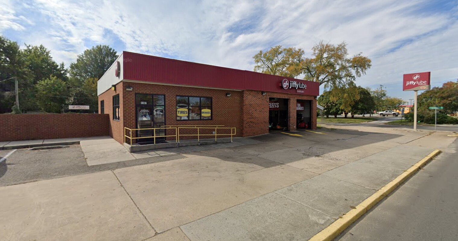 1107 Azalea Ave, Richmond, VA à vendre Photo principale- Image 1 de 3