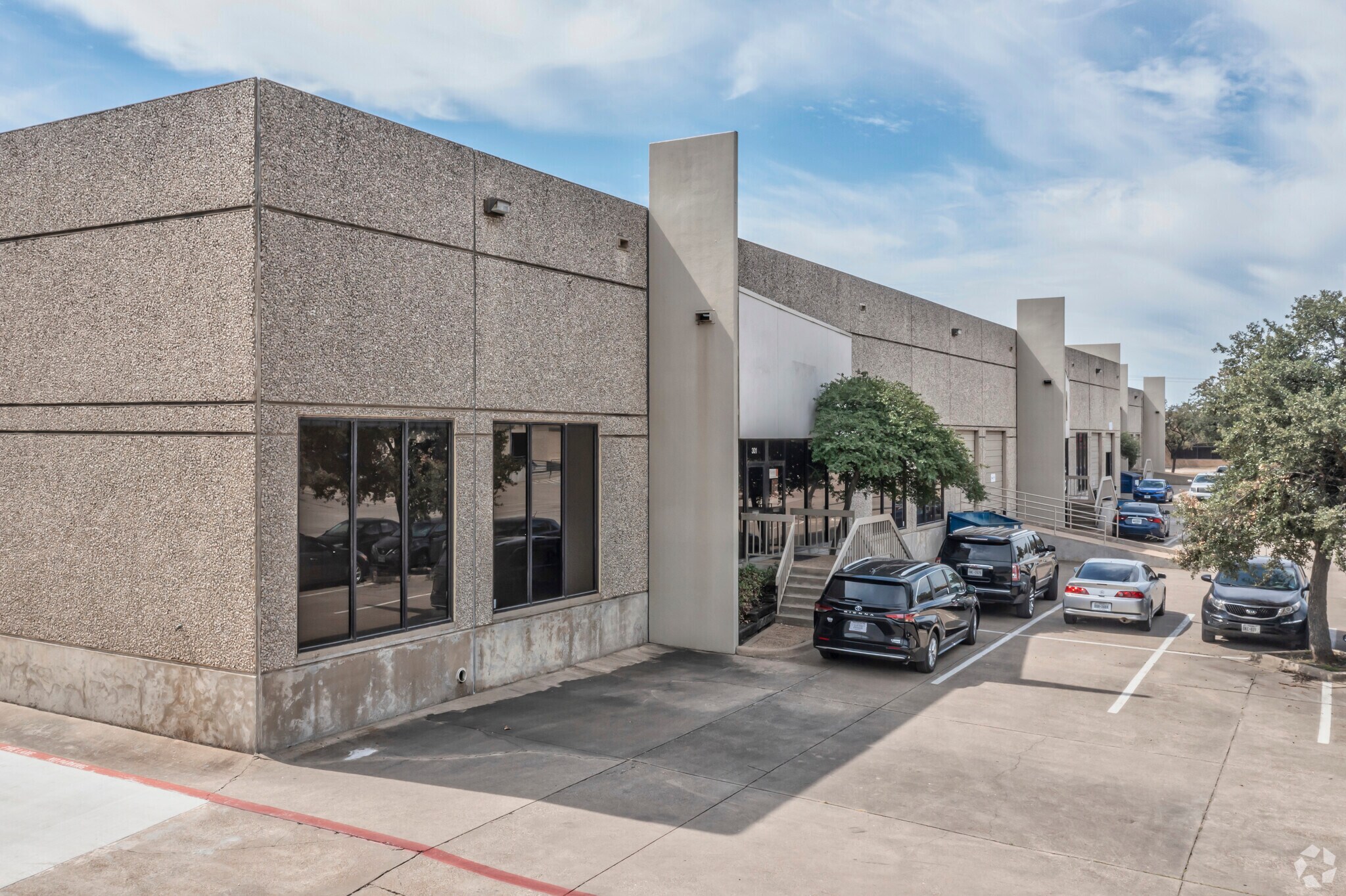 10580 Newkirk St, Dallas, TX for lease Building Photo- Image 1 of 8