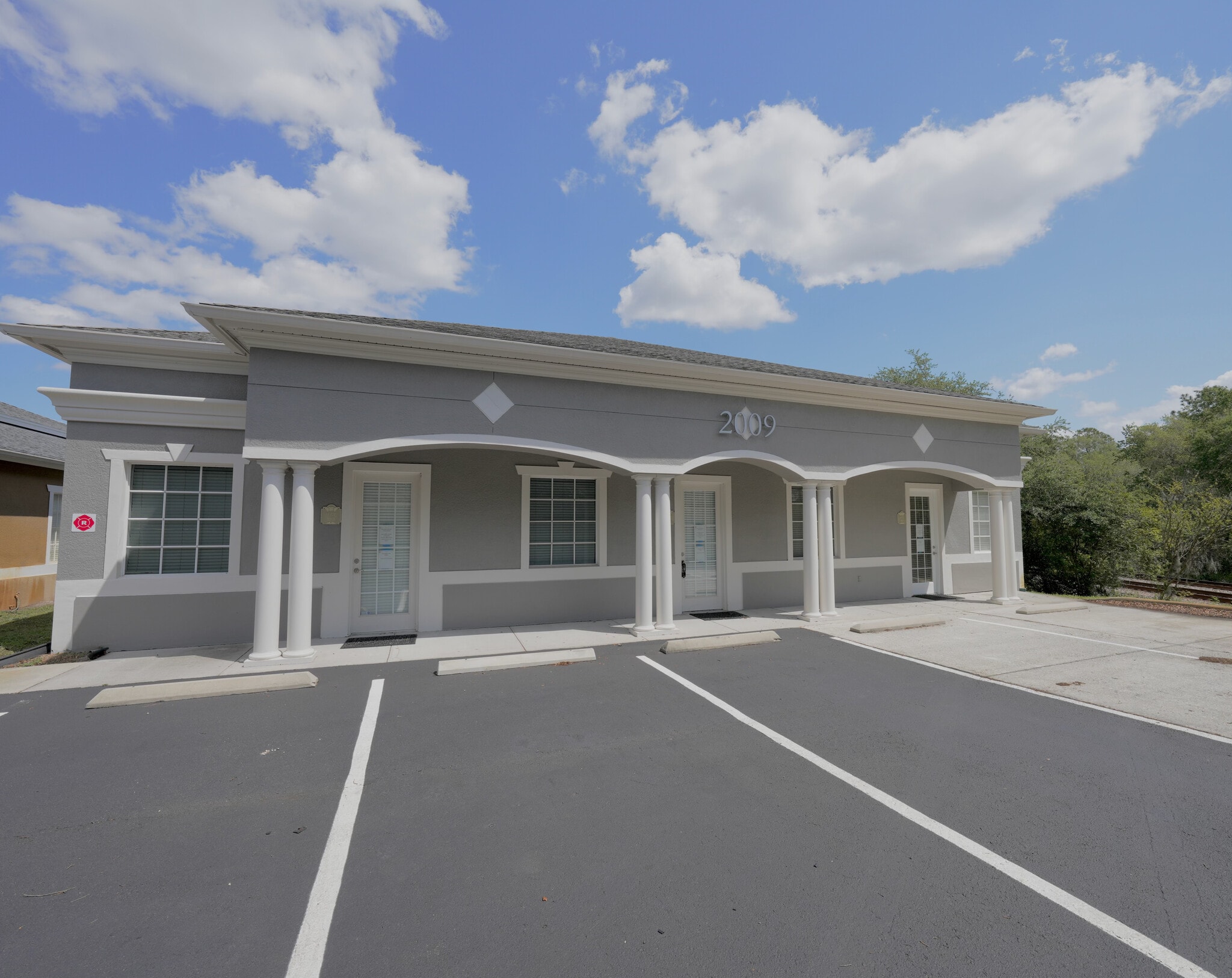 2009 Longwood Lake Mary Rd, Longwood, FL for lease Building Photo- Image 1 of 17